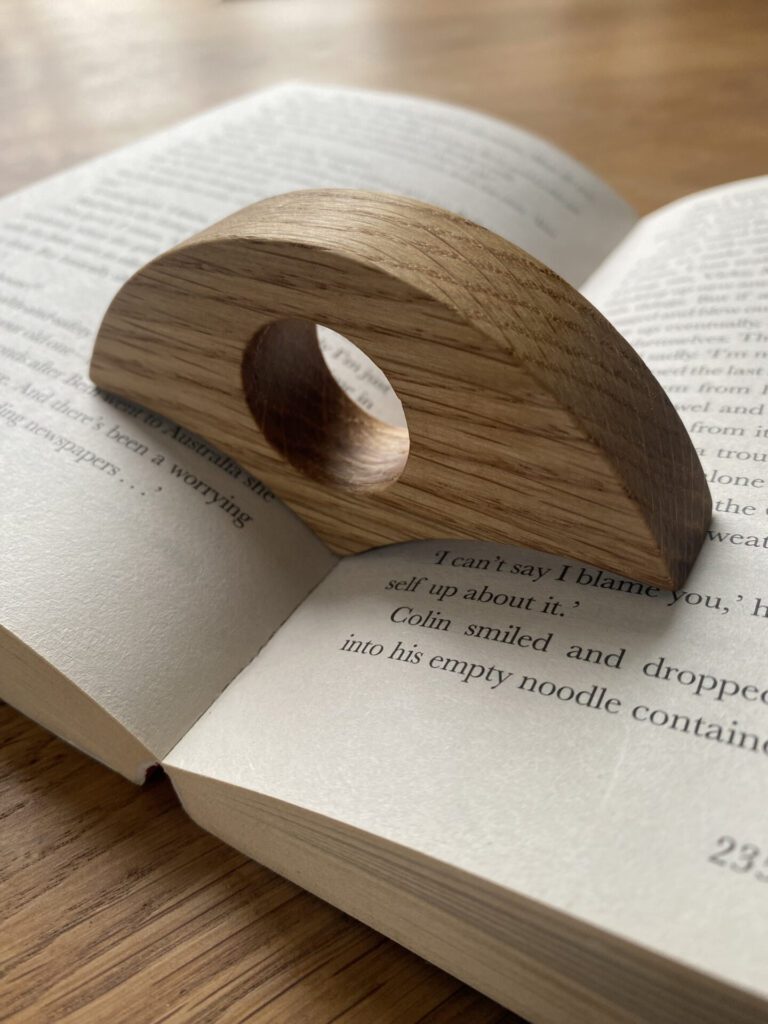 One Hand Thumb Page Holder, Gift For Book Lover