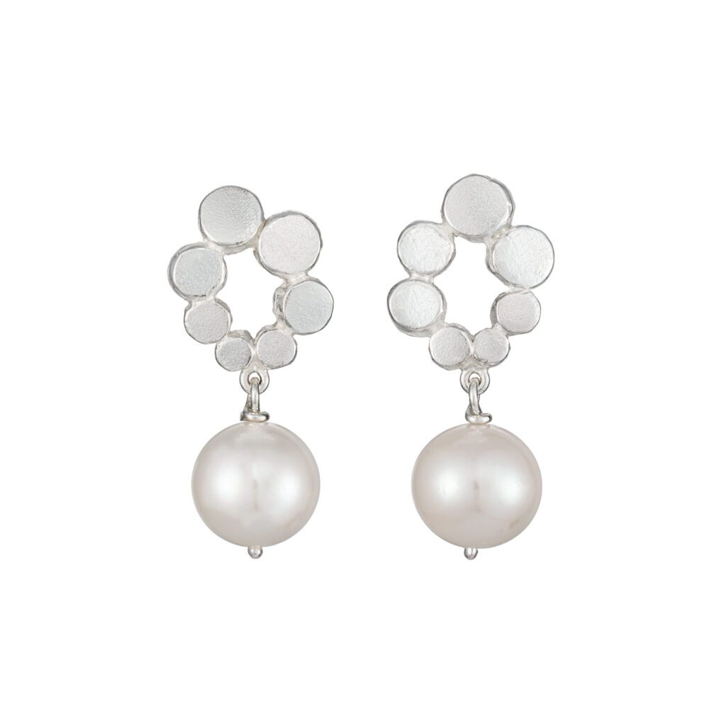 Stony silver pearl studs