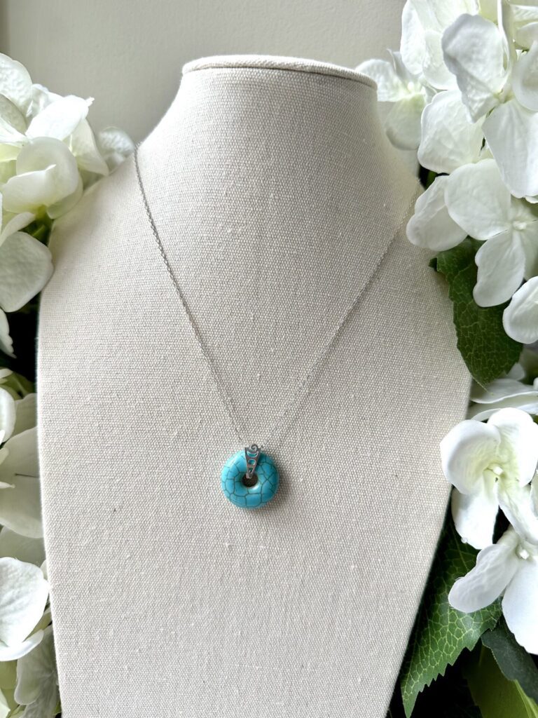 Turquoise Howlite – Donut Pendant